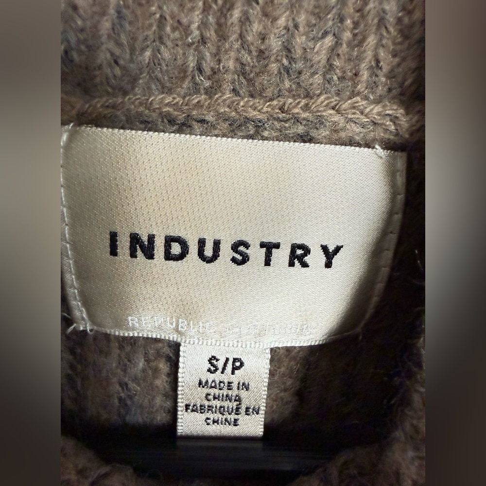 INDUSTRY Women’s Brown Puff-Sleeve Knit Sweater - Small - Picture 6 of 8